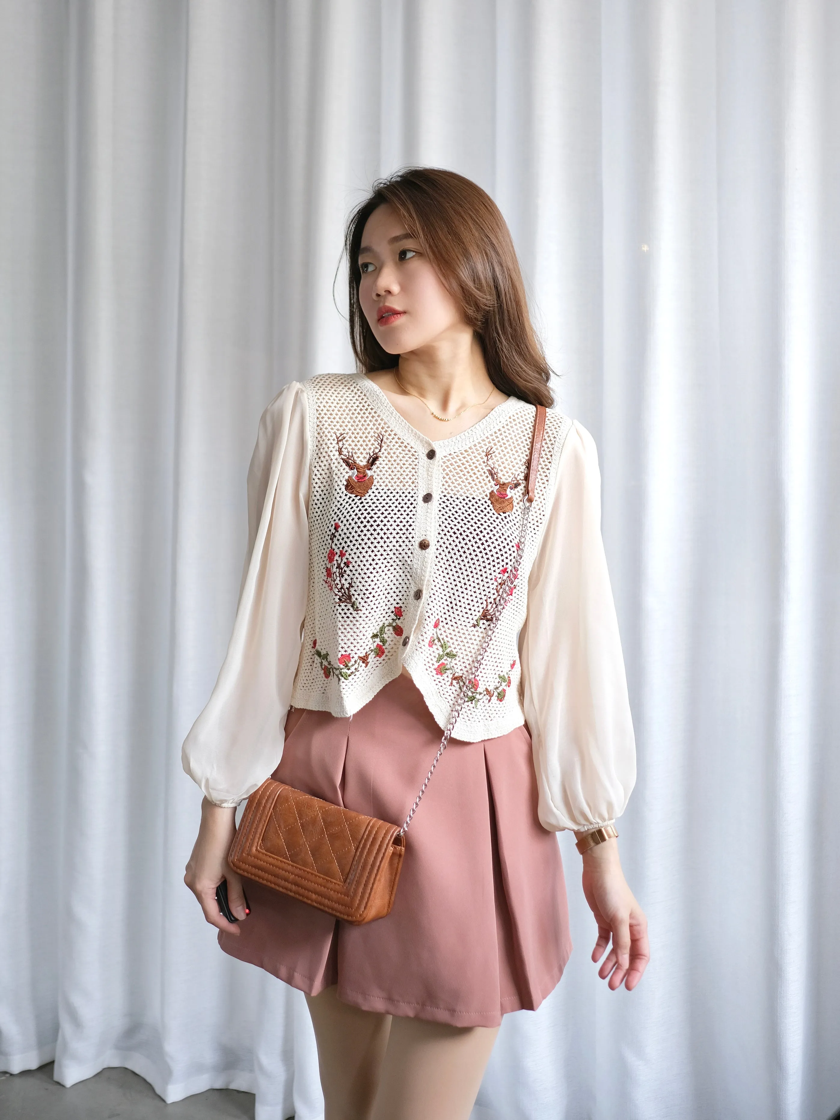 ACEWIN Long Puff Sheer Sleeve Floral Embroidery Cardigan Top (Free Size) 110314